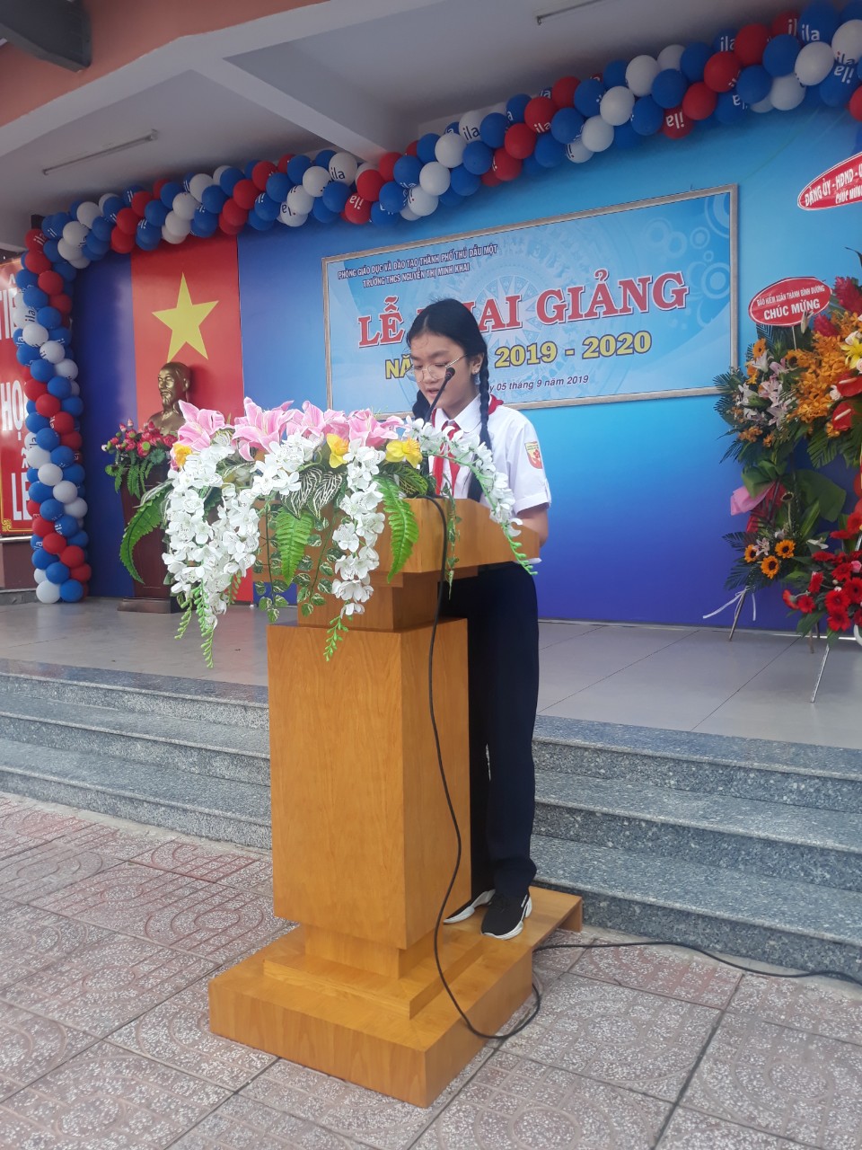 5b29fddcd51b32456b0a