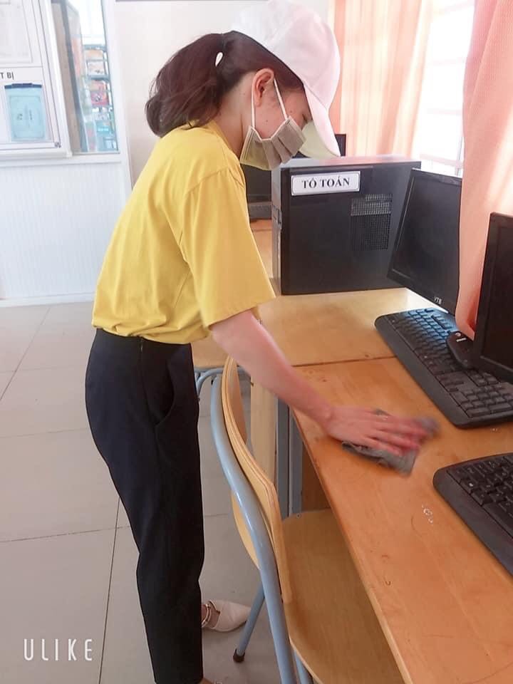 711640445f64a53afc75