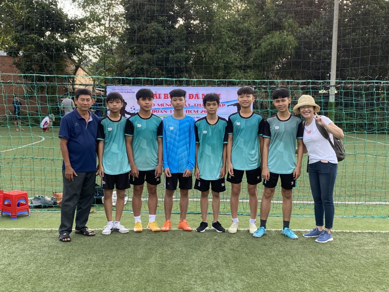 03502d8056f8a6a6ffe9