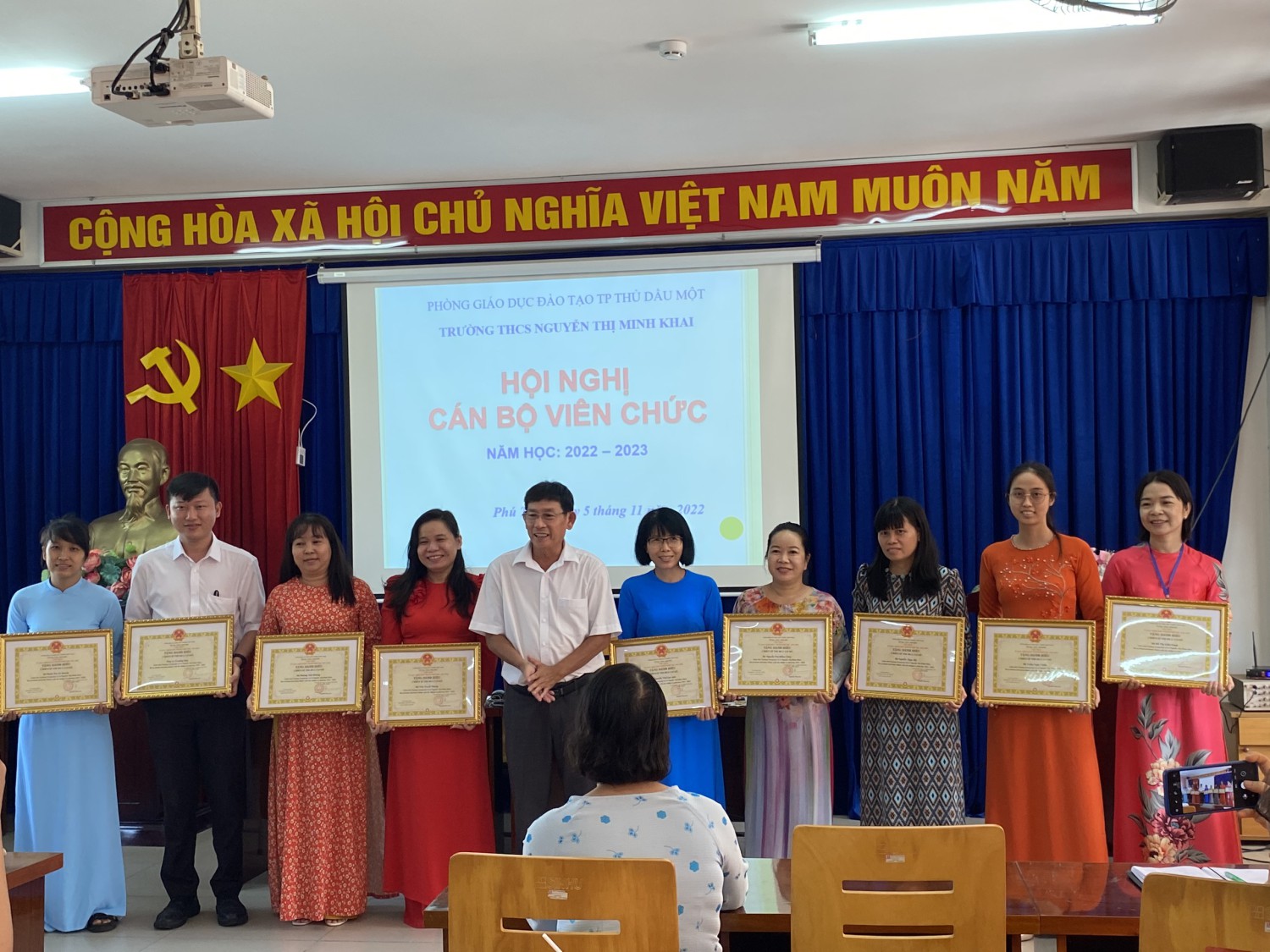 e0b1af8a7390b5ceec81