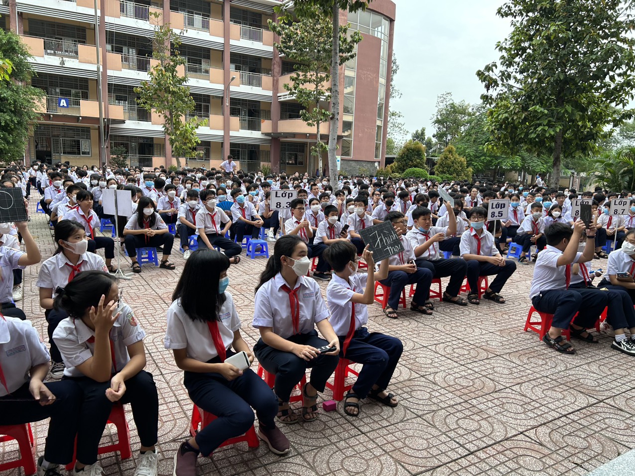 ee24c401364aef14b65b8