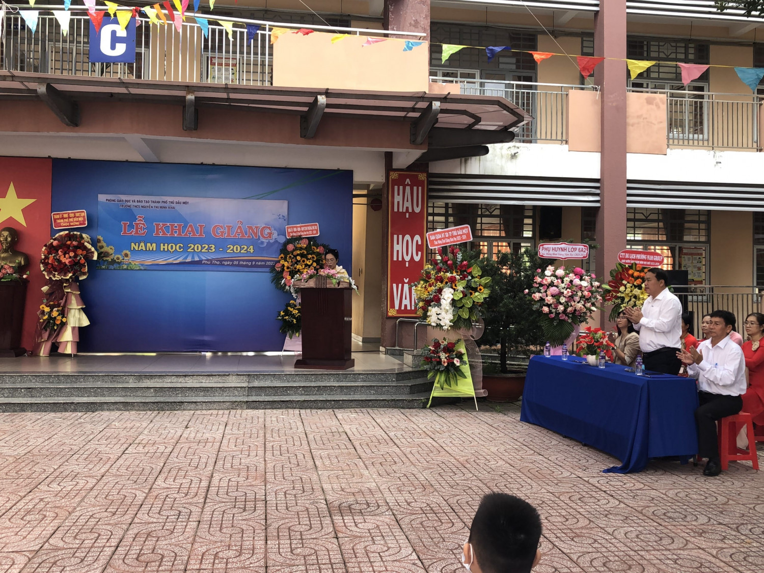 f2cd153dd544001a5955 min