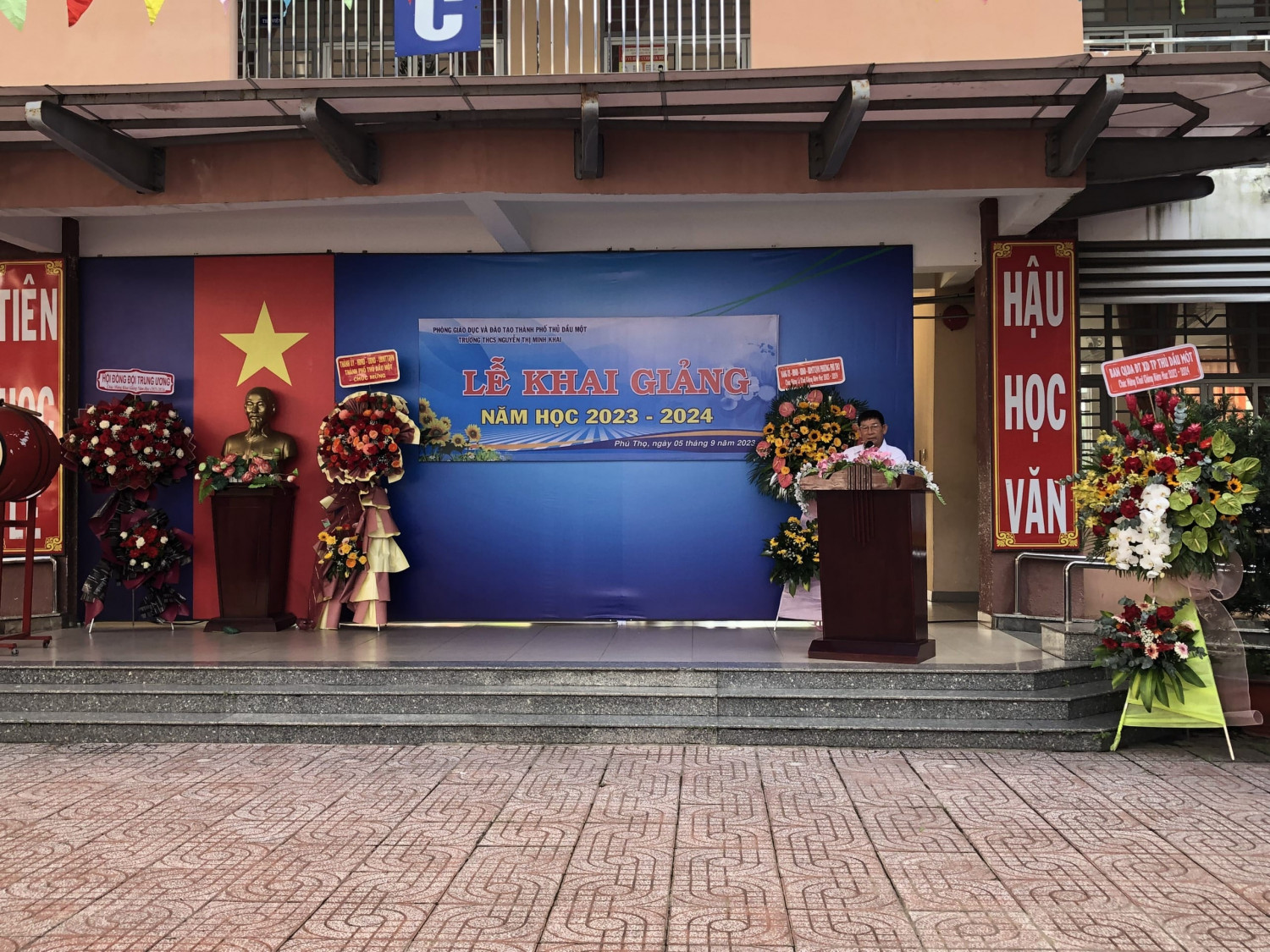 f9c53562f61b23457a0a min