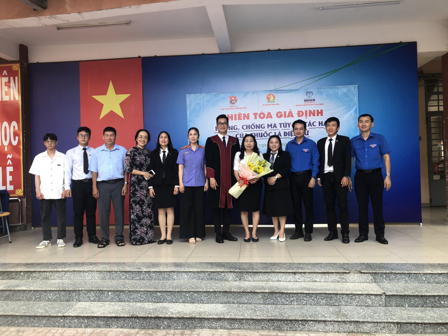 71ee73d66333cc6d9522 min